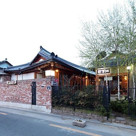 Dan Kyung Hotel Jeonju Buitenkant foto